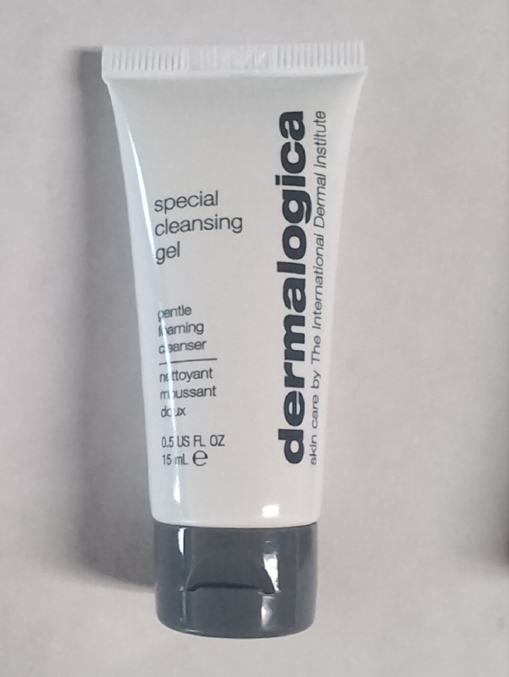 Dermalogica Special Cleansing Gel + Phyto Nature Oxygen Cream Set - White & Navy - Picture 2 of 3